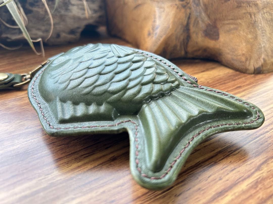 【組合せ自由３個セット】本革たい焼き型ミニポーチ｜遊び心ある小物・小銭入れ