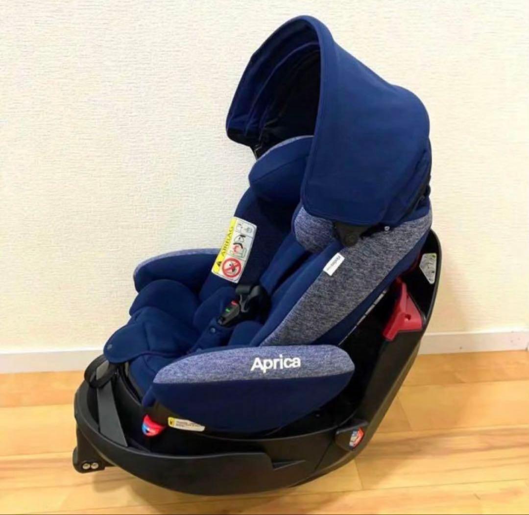 【☆ほぼ新品☆】アップリカ☆チャイルドシート☆フラディアグロウAC☆aprica