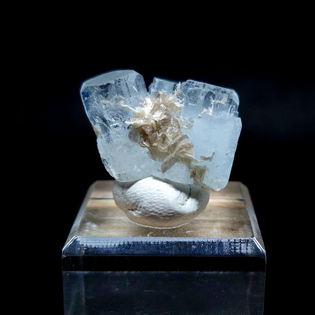 アクアマリン×モスコバイト共生標本-1 パキスタン産 アクアマリン