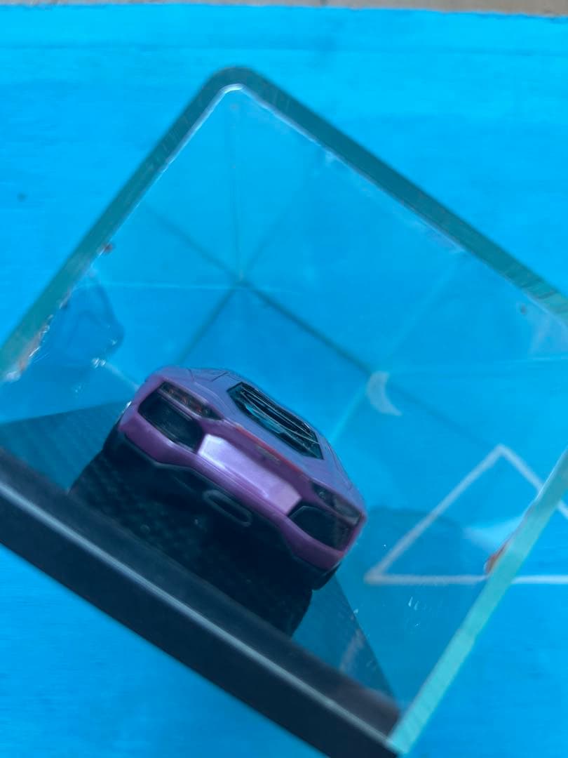 ランボルギーニ アヴェンタドール ミニカー 1/43