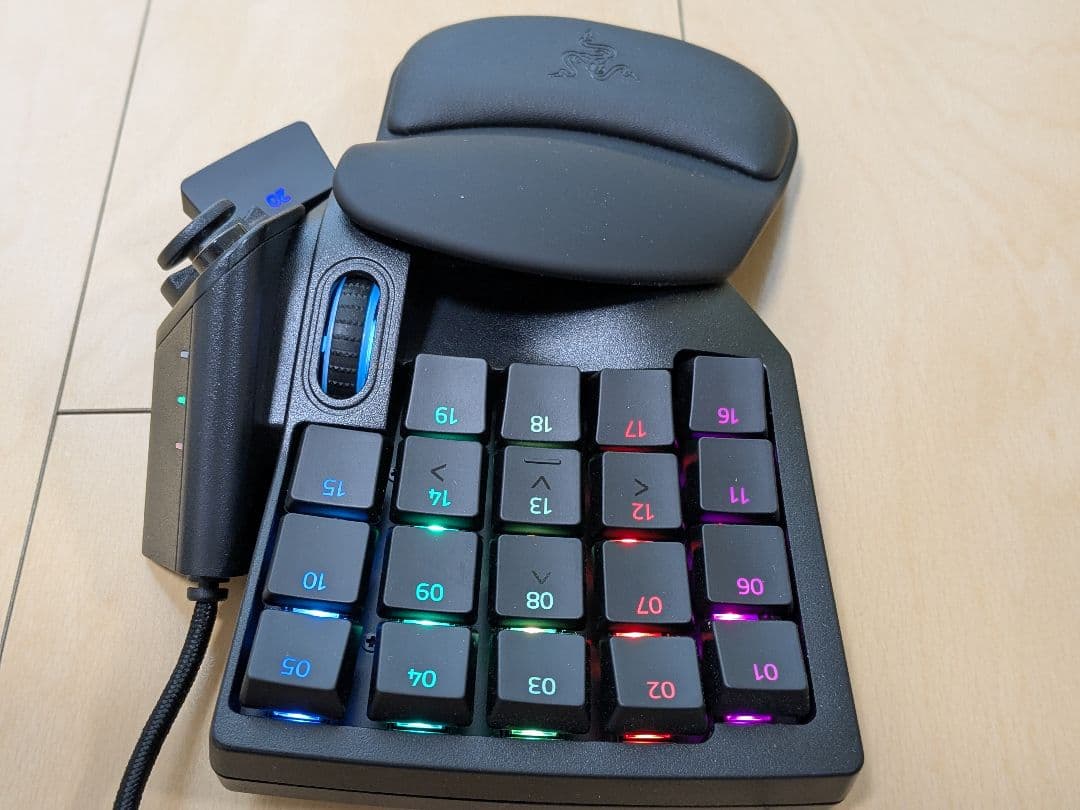 Razer Tartarus Pro ゲームコントローラー PC用ゲームコントローラー