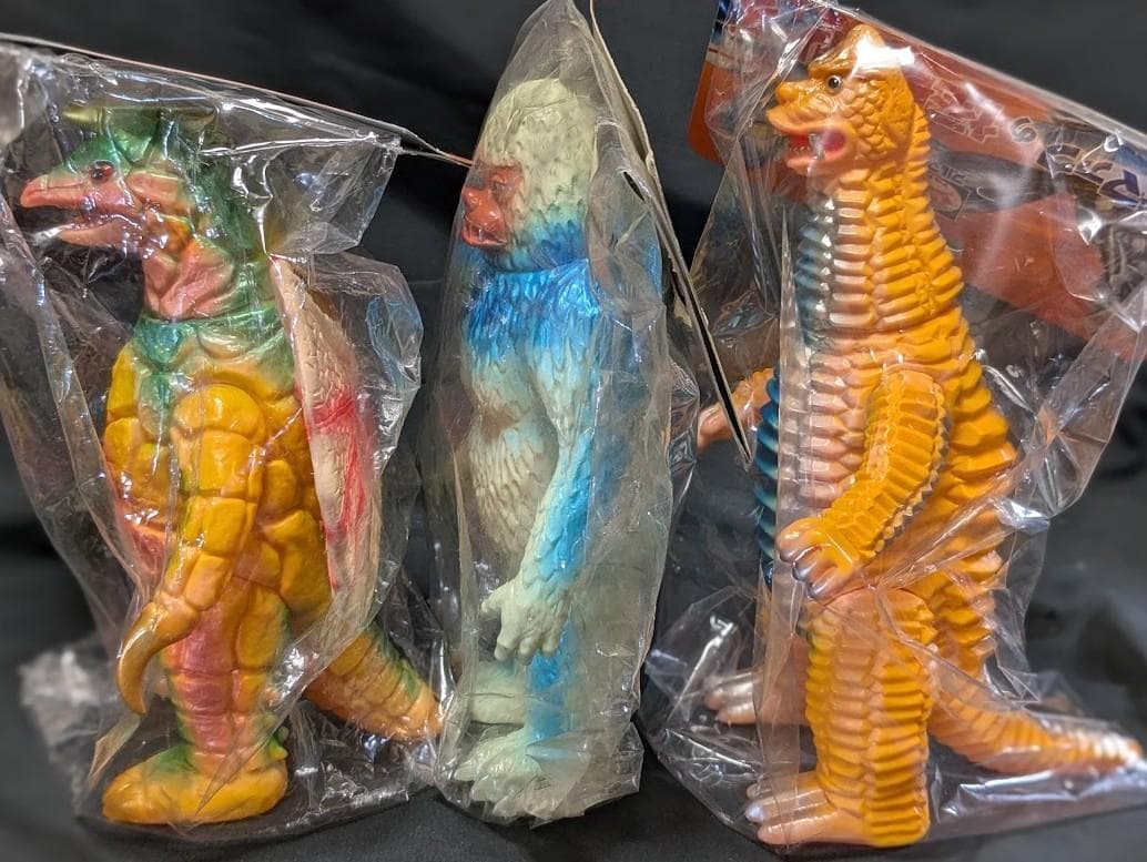 ギガス＆ドラコ＆レッドキング（ブルマァク復刻）ソフビフィギュア未開封３体セット