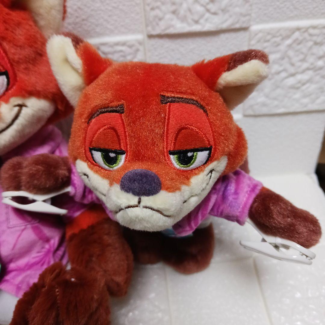 ズートピア　ポージーペンケース　肩のせ　ぬいぐるみバッジ　ニック　3点セット