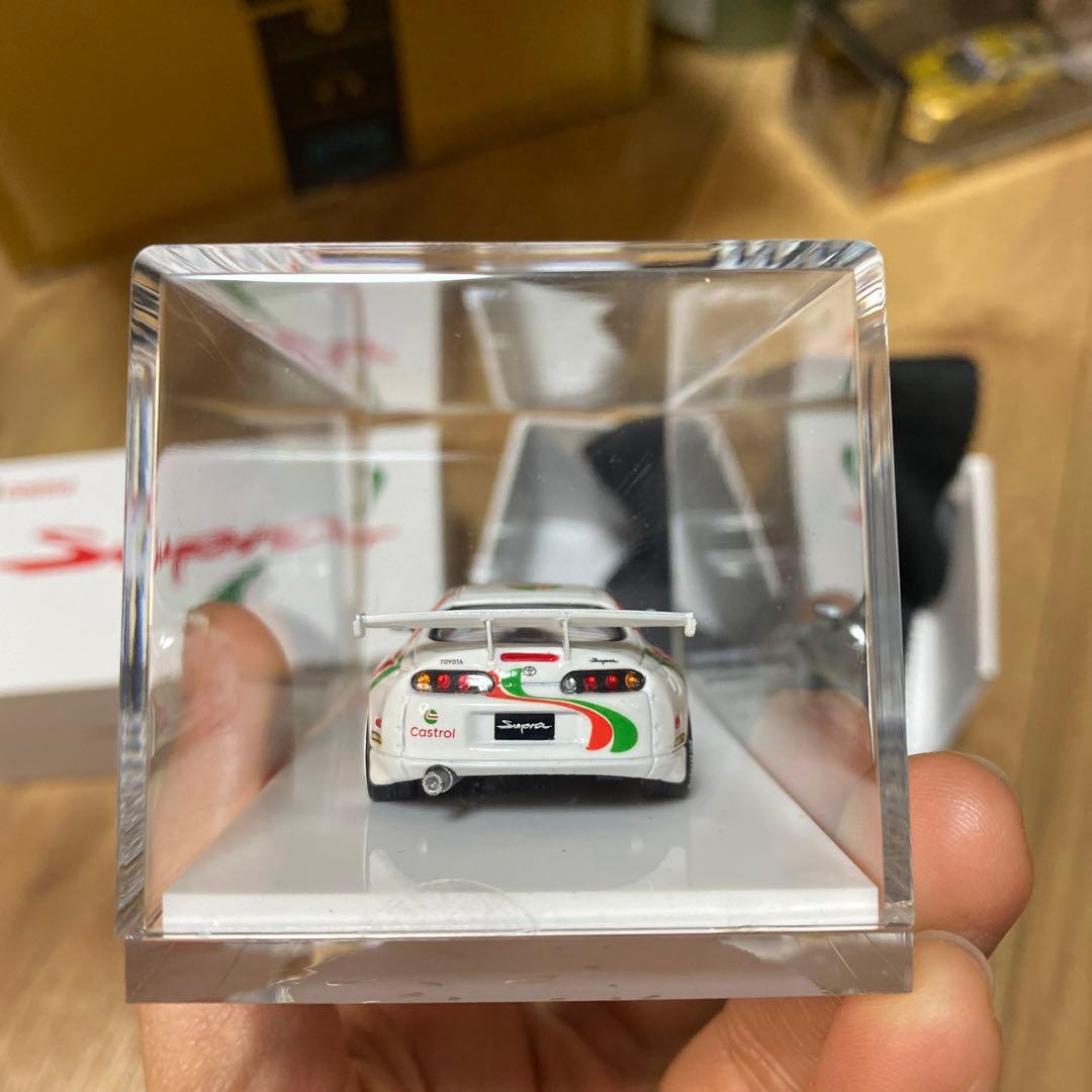 Castrol Supra ミニカー 1/64
