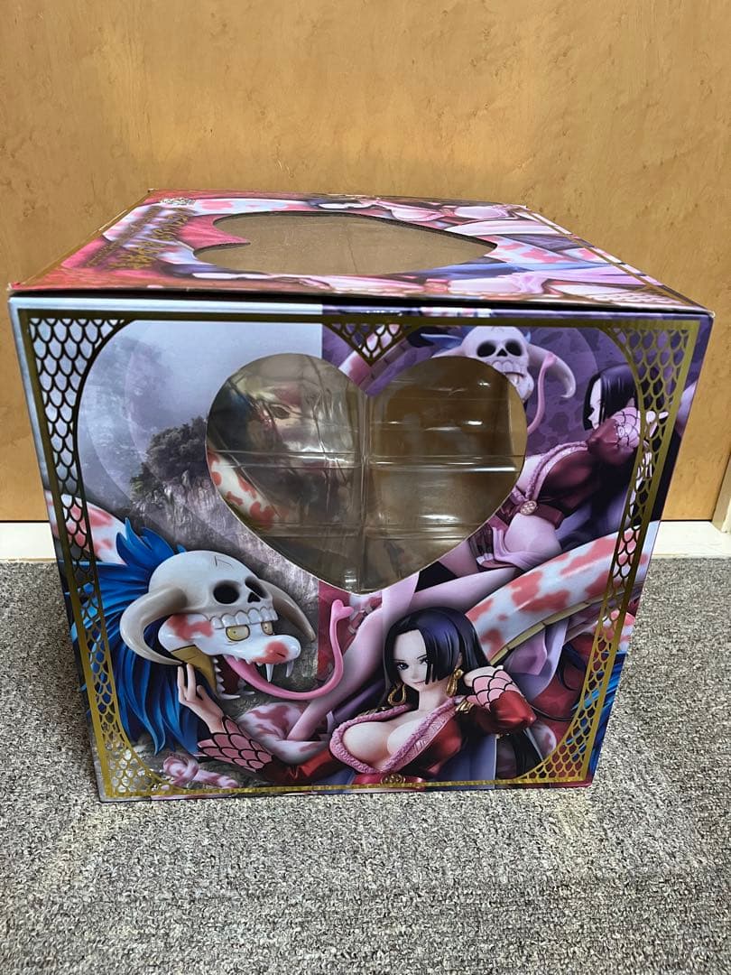 美品　ワンピース maximum pop ハンコック　正規品