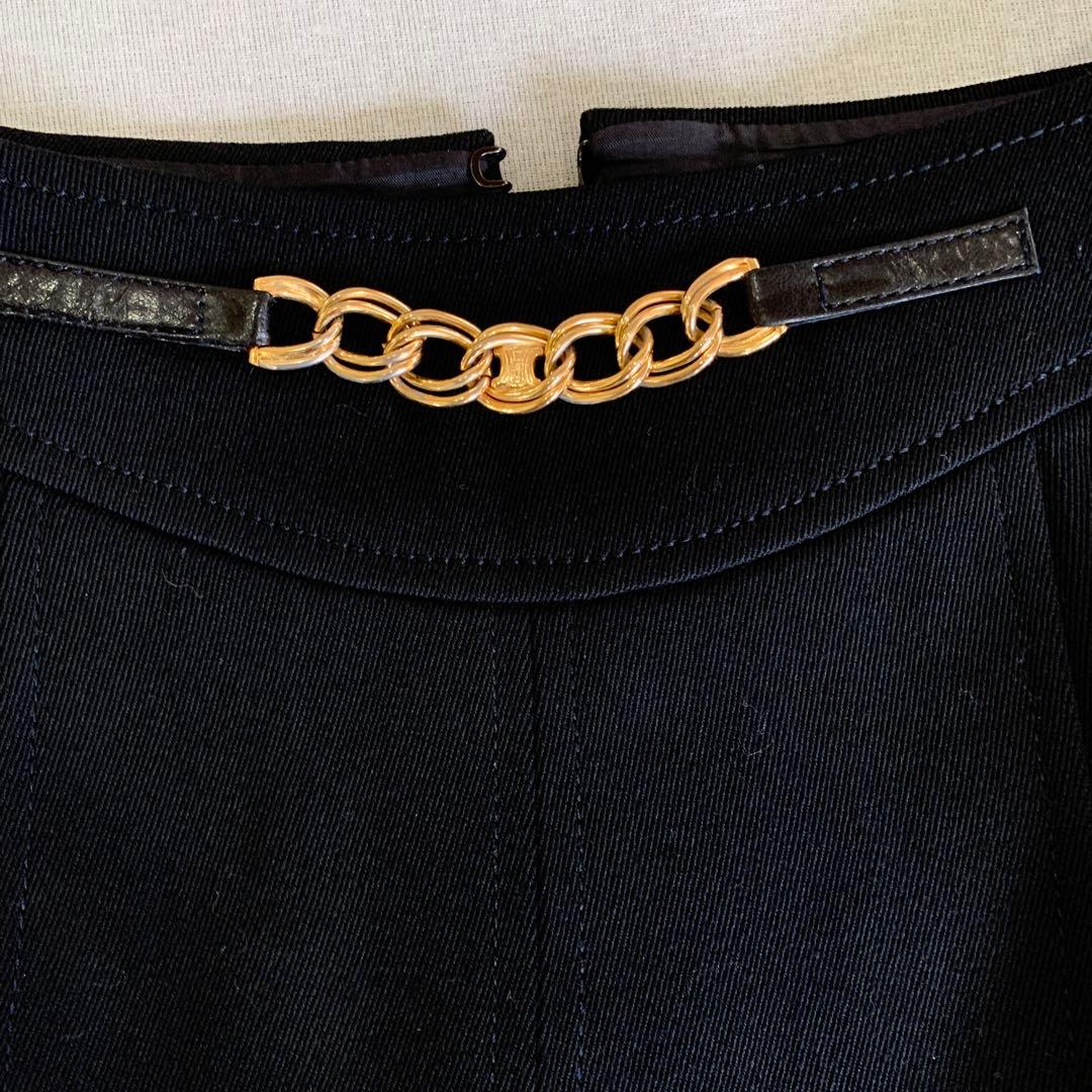 CELINE 濃紺　チェーン付き箱ひだスカート