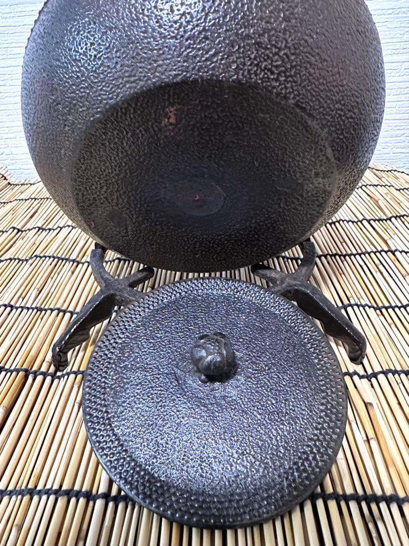 未使用品　南部松雲堂造　１５型アラレ　鉄瓶　南部鉄瓶　南部鉄器　鉄瓶