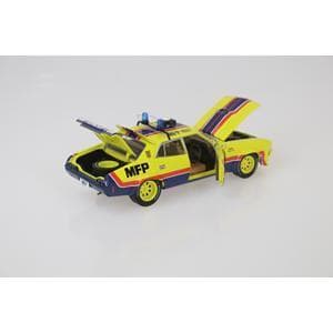 新品 マッドマックス 1/24 DDA マーチヘア Mad Max 車 ミニカー