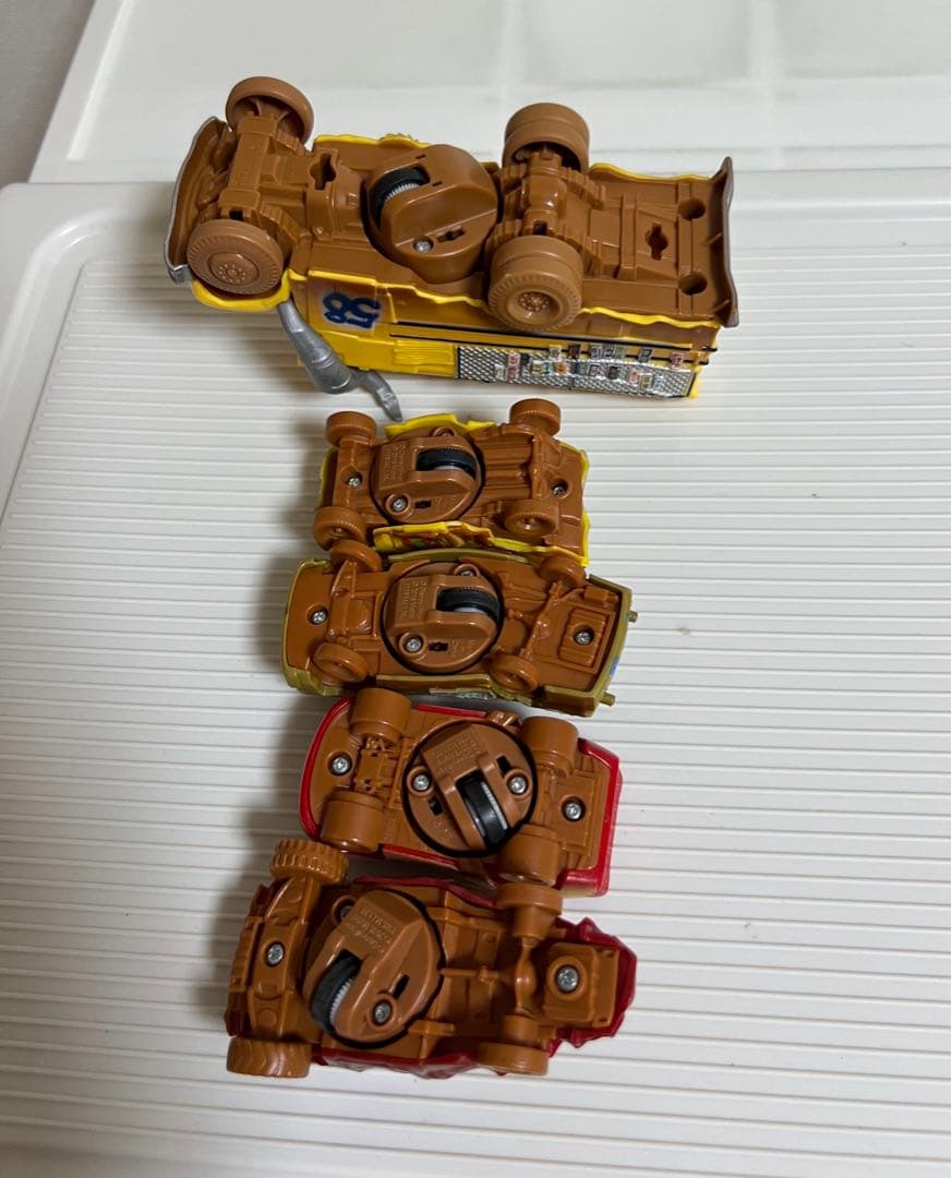 カーズ、ミニカー（クレイジーエイトクラッシャーズ）（ミスフリッター、４５番）