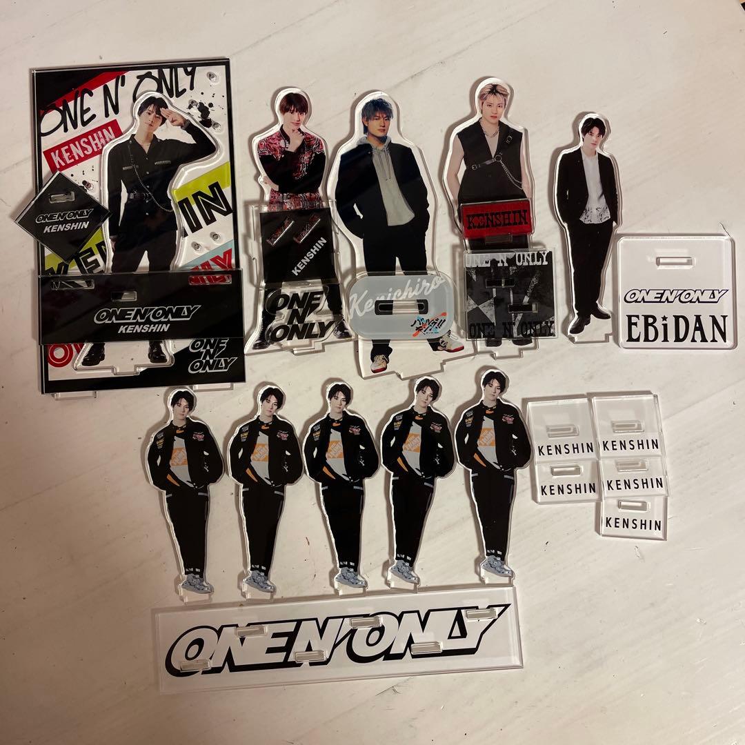 上村謙信 アクリルスタンド アクスタ ONE N' ONLY - メルカリ