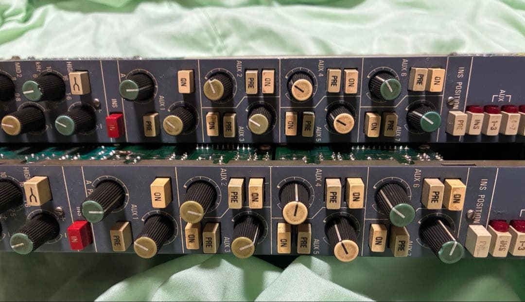 Neveミキシングコンソールモジュール2本セット売り