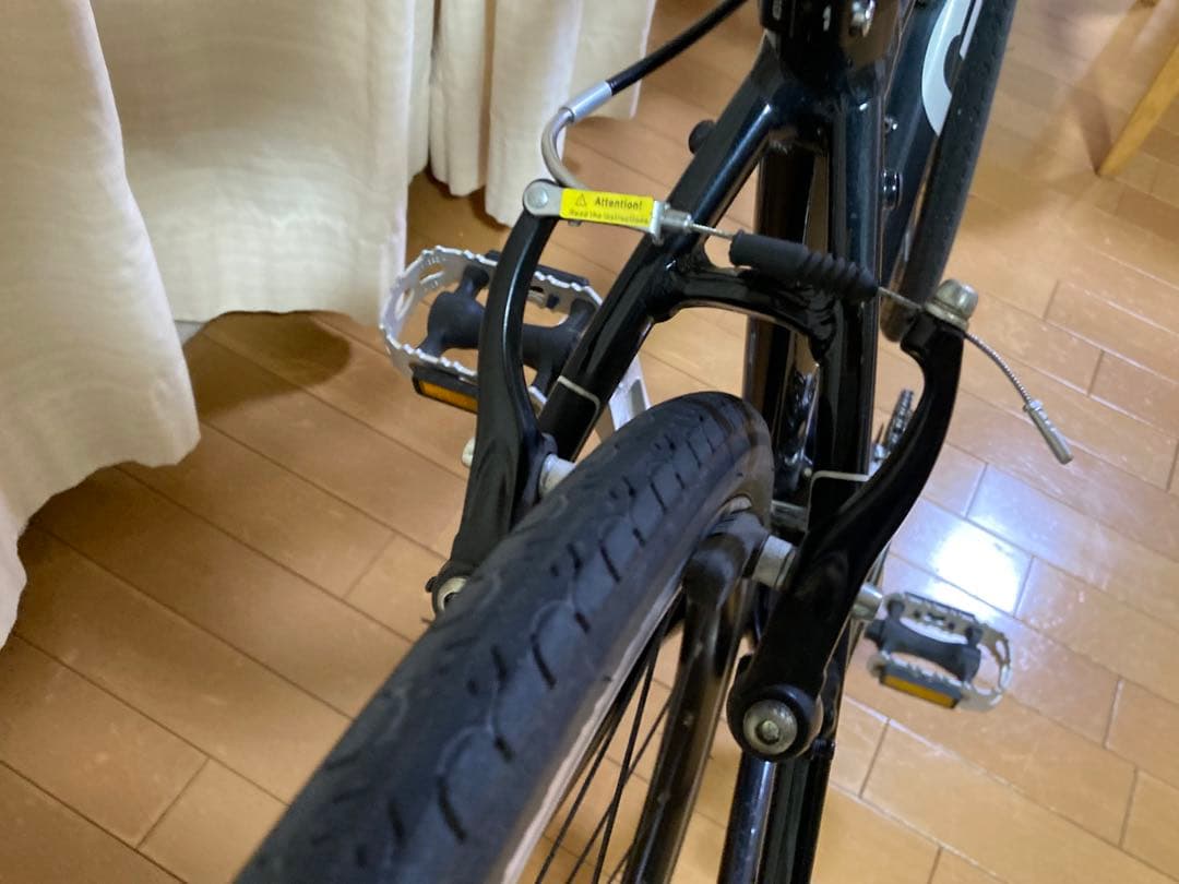 GIANT クロスバイク 直接引渡し限定/横浜及び近隣には無料お届け可能