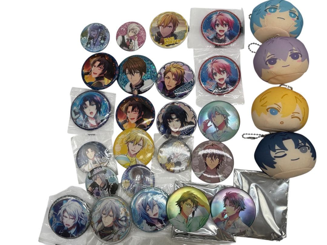 アイドリッシュセブン グッズ バッジ ぬいぐるみ・アクスタ カード まとめ 大量