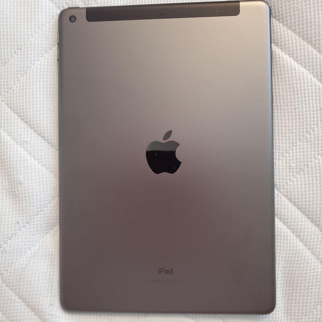 iPad 第9世代 スペースグレー 本体 Apple iPad (第9世代)64ギガ