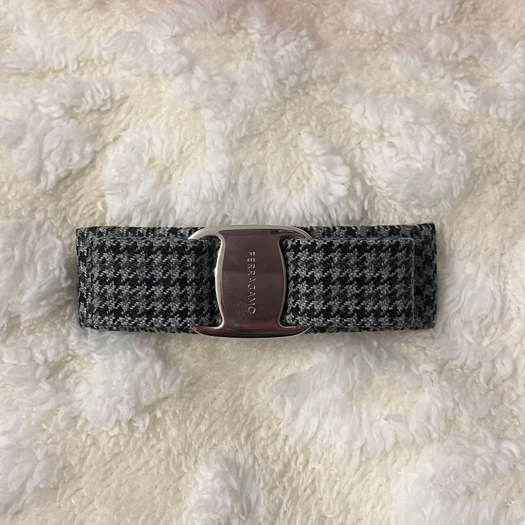 FERRAGAMO バレッタ