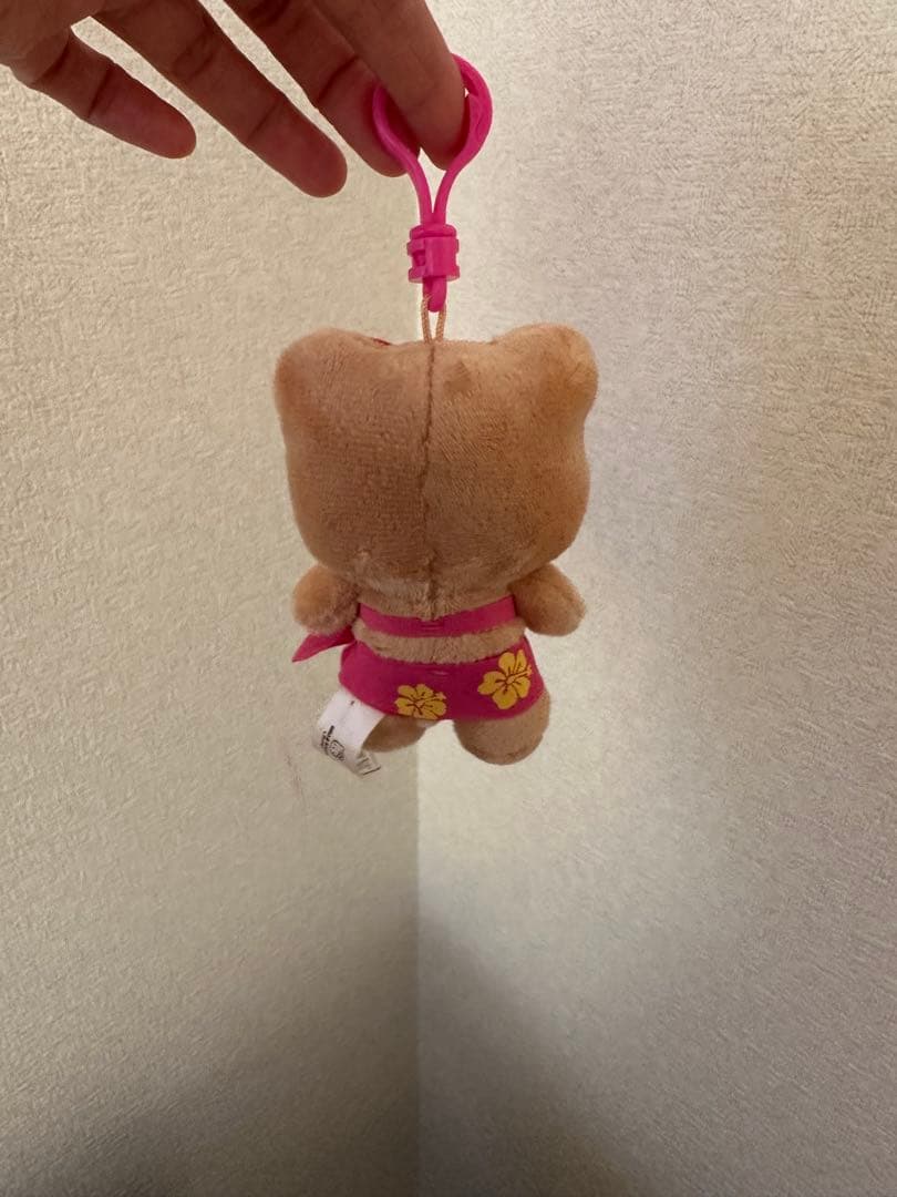 新品　ハワイ限定　日焼けキティ　マイメロ　クロミ　キーホルダー　正規品