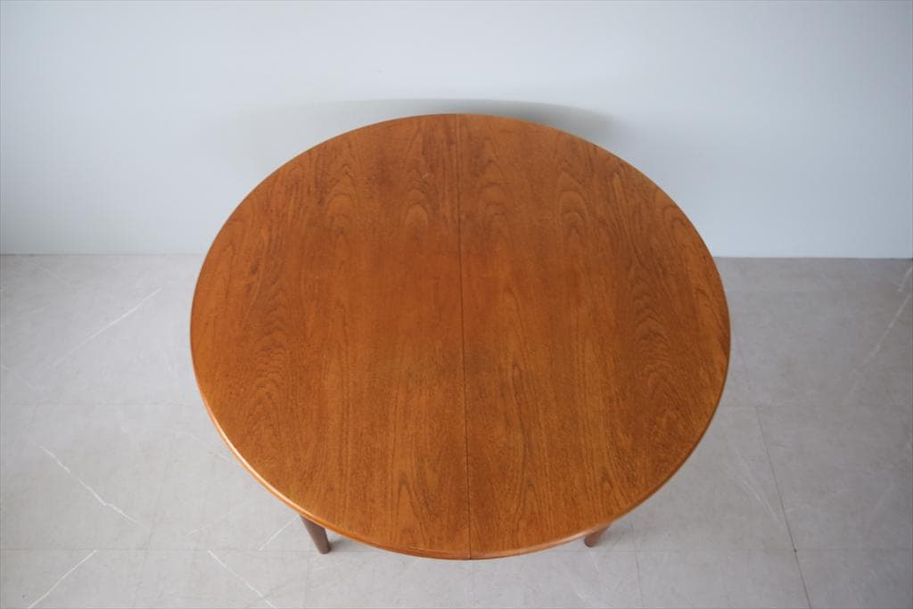 英国アンティークMeredewメレビュー製ラウンドダイニングテーブル89-145