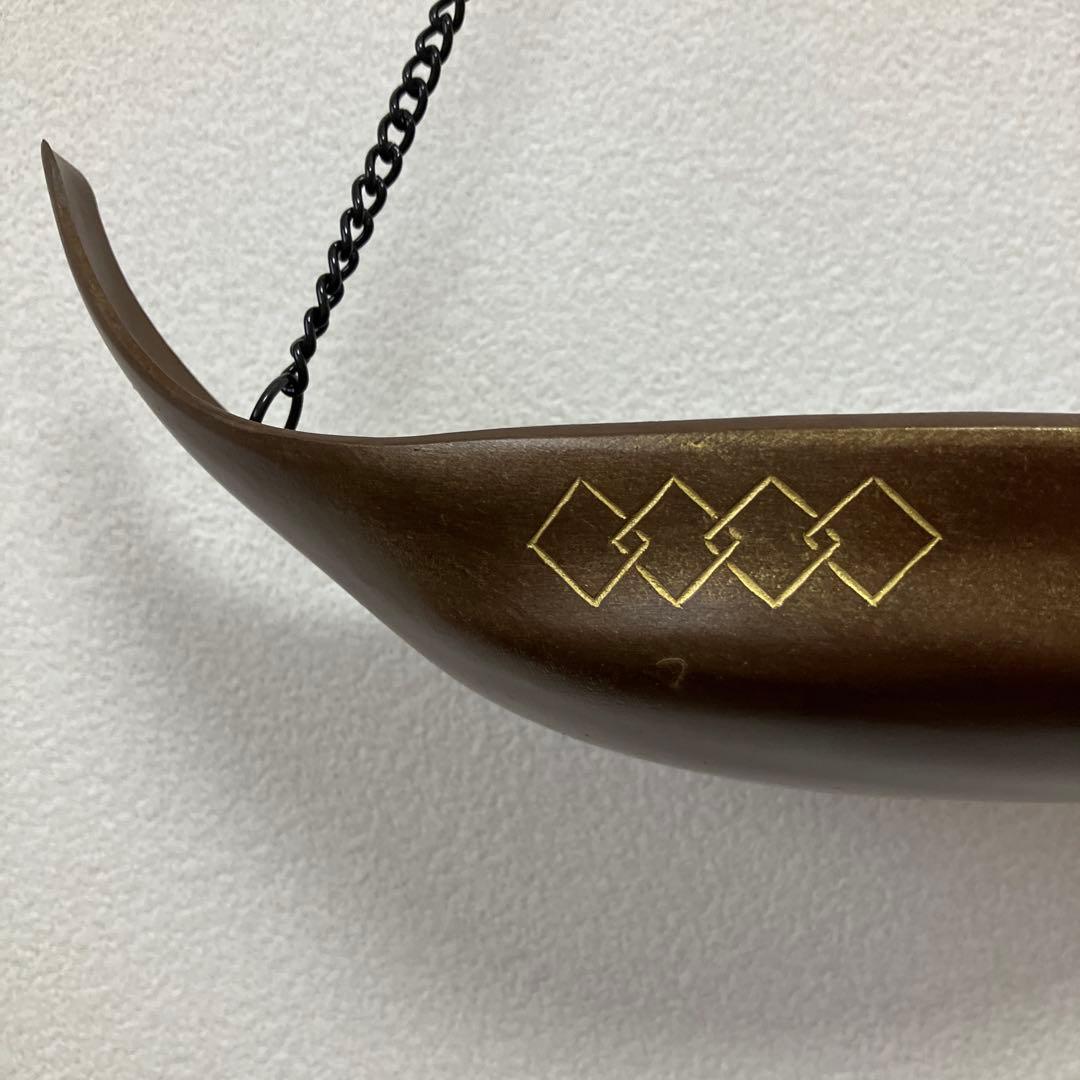 大野芳光釣船花入唐銅（唐金）唐草彫釣鎖付