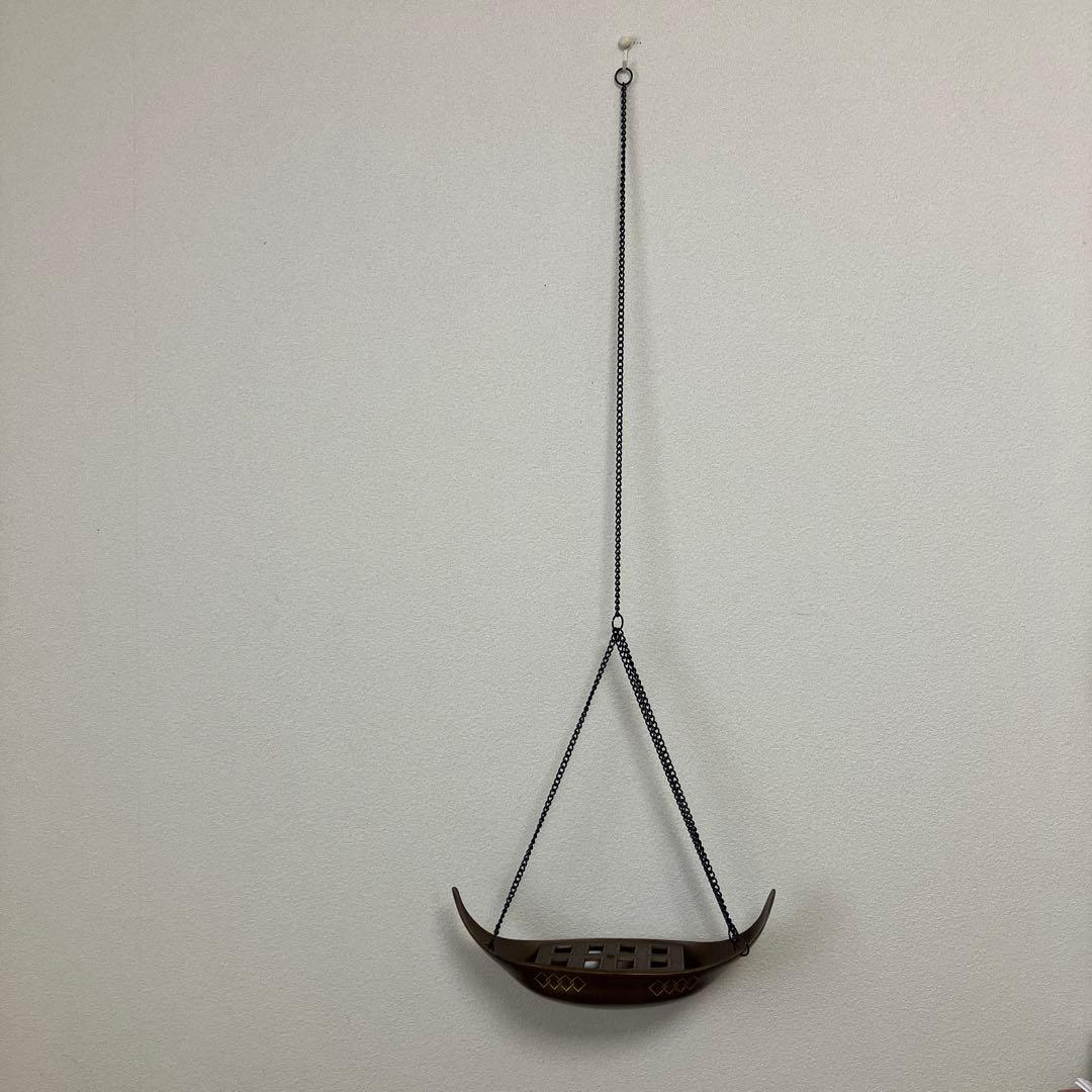 大野芳光釣船花入唐銅（唐金）唐草彫釣鎖付