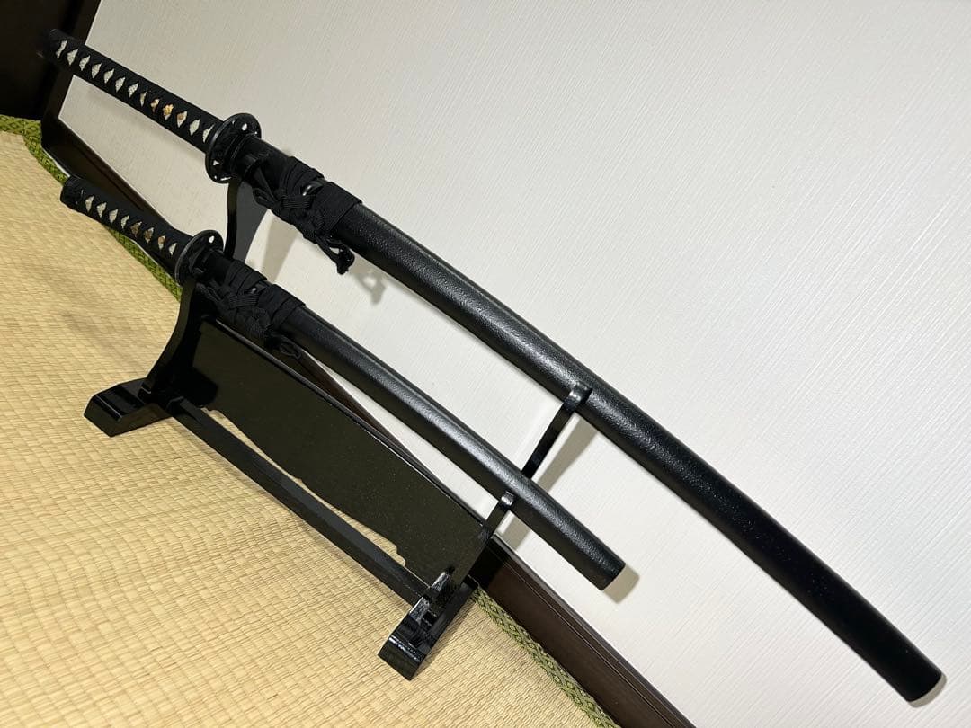 模造刀 太刀 脇差し 2本セット！　※刀身に樋あり（バラ売り不可）【M02】