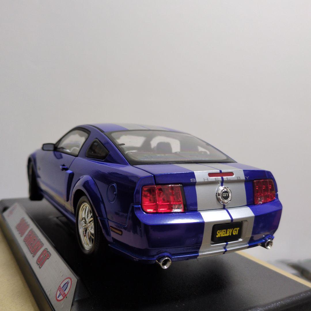 2008 Shelby GT ミニカー　フォード　マスタング　1/18