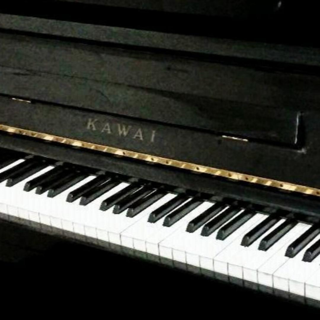 アップライトピアノ カワイ 3本ペダル - 鍵盤楽器新 デザイン