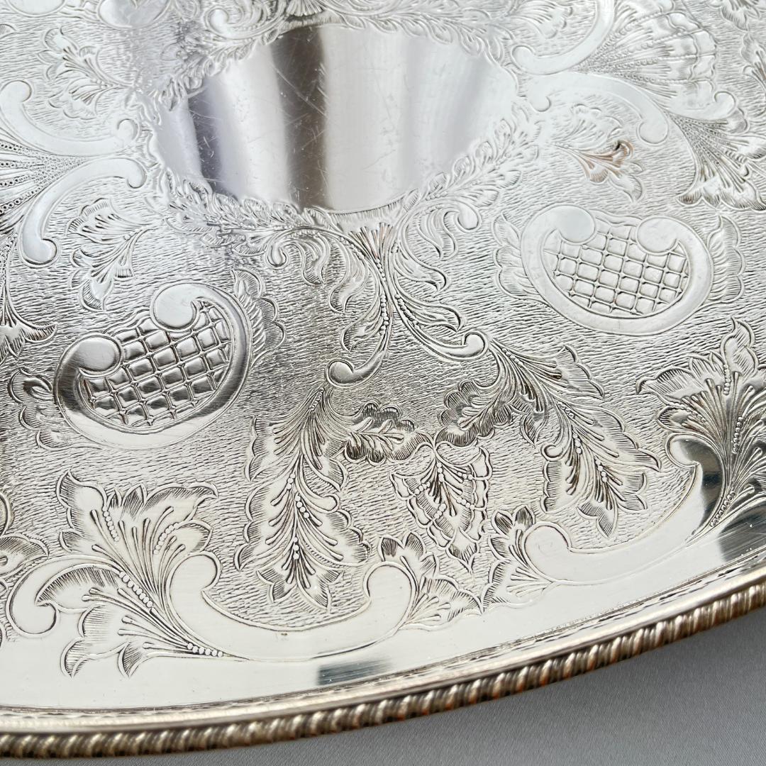 英国】ビクトリアン ギャラリートレー 40cm 装飾フット