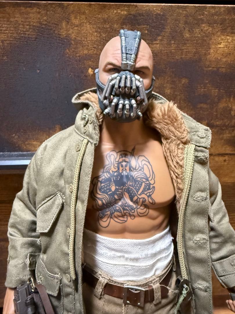 ホットトイズ 系 1/6 ベイン カスタムフィギュア アウトロー バットマン