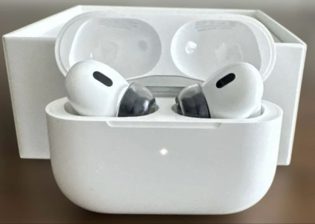 AirPods Pro 第2世代 Lightning端子 オマケつき