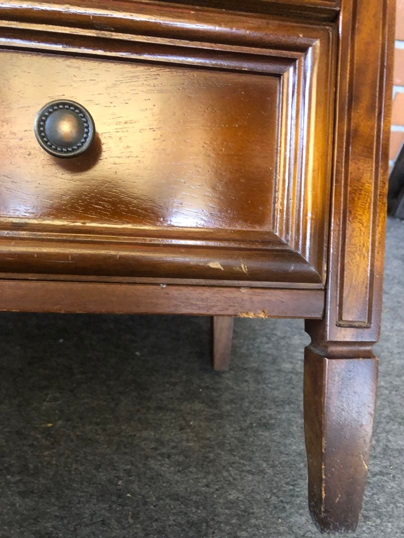 チェスト　ヨーロピアン風　アンティーク調　ヴィンテージ　花台　フラワースタンド