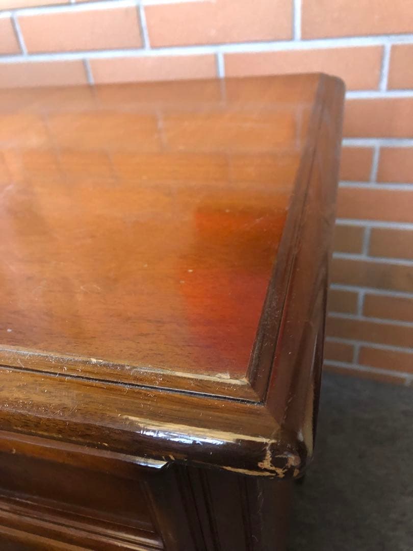 チェスト　ヨーロピアン風　アンティーク調　ヴィンテージ　花台　フラワースタンド