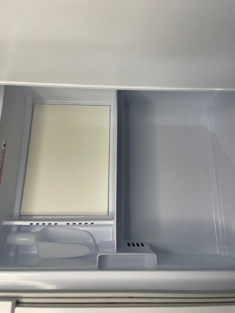 2020年製 MITSUBISHI 冷蔵庫 MR-CX27E-W 272L