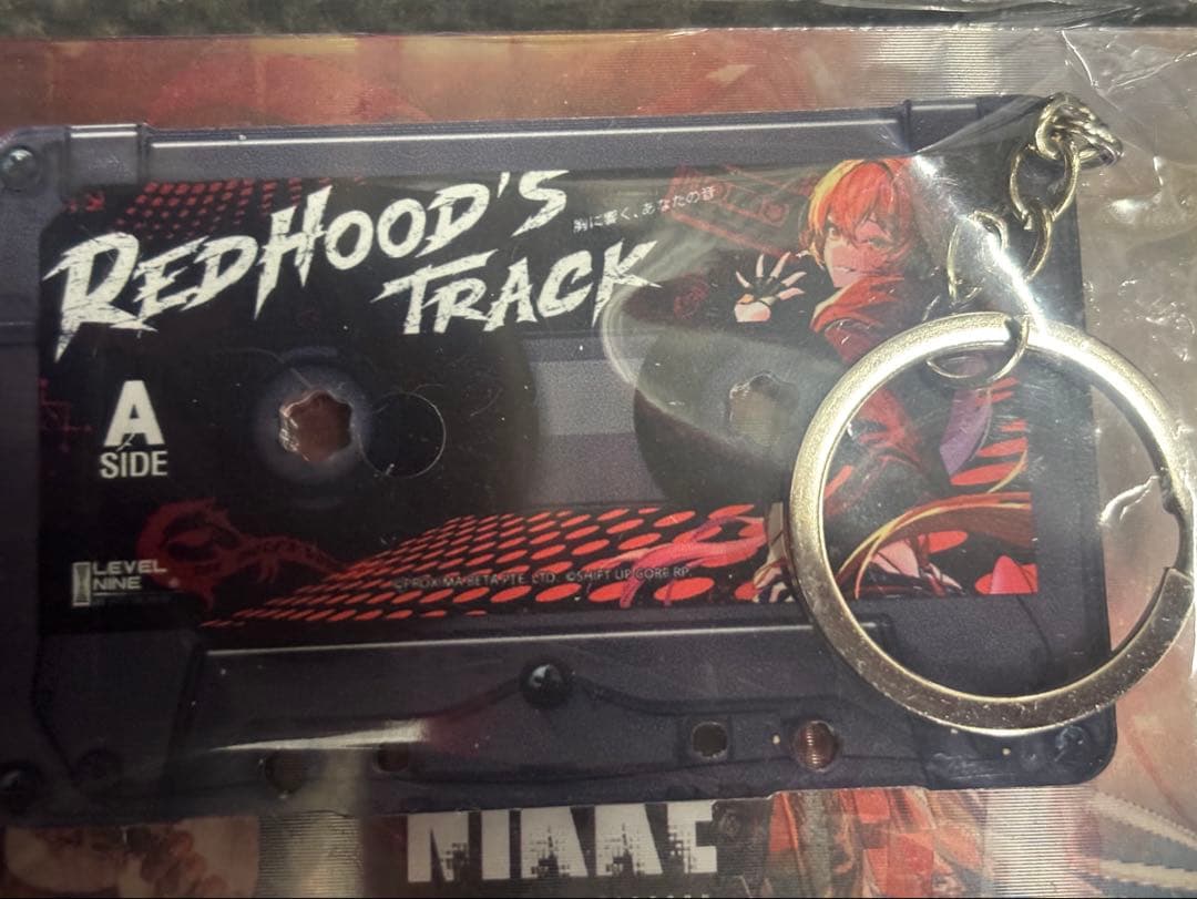 痛車 非売品 勝利の女神 NIKKE カセット型キーホルダーu0026ホログラム