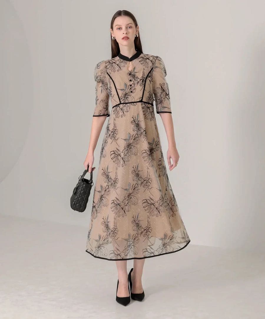 Leja／パイピングハイネック花柄ラメレースワンピースドレス