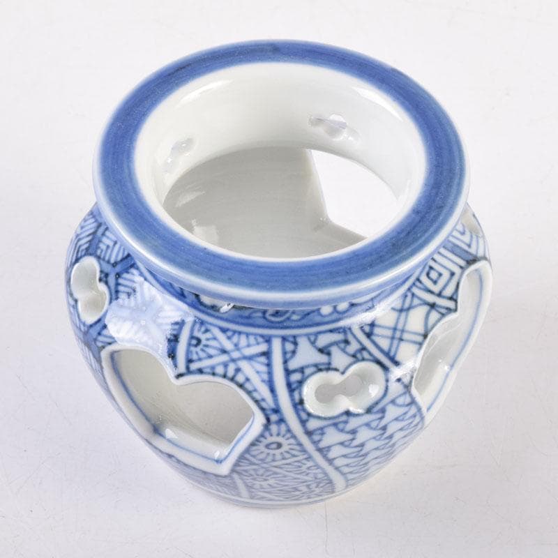 茶道具　京焼　平安昭阿弥造　染付　花草文　蓋置　共箱　V　8421