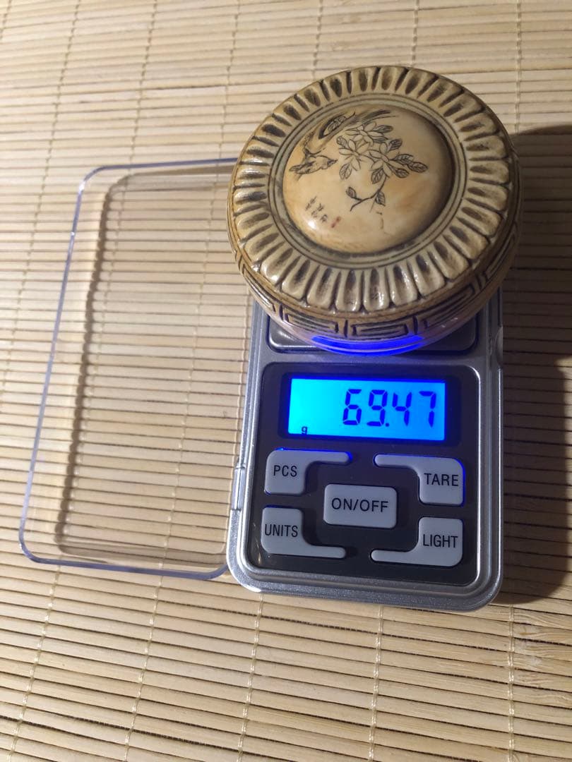 香盒子 天然素材 香具 賞物 古美術 収蔵品 彫刻品 香入れ