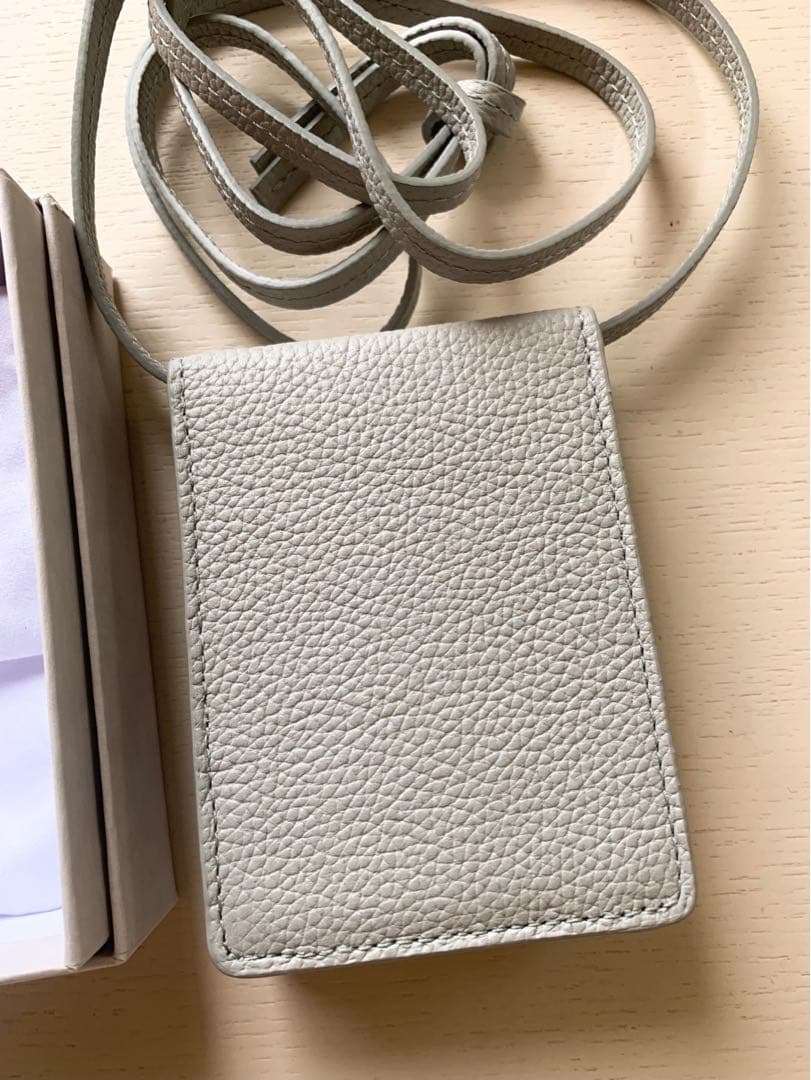 新品未使用★JIMMY CHOO★グレーショルダーバッグ付きトランプ/完品