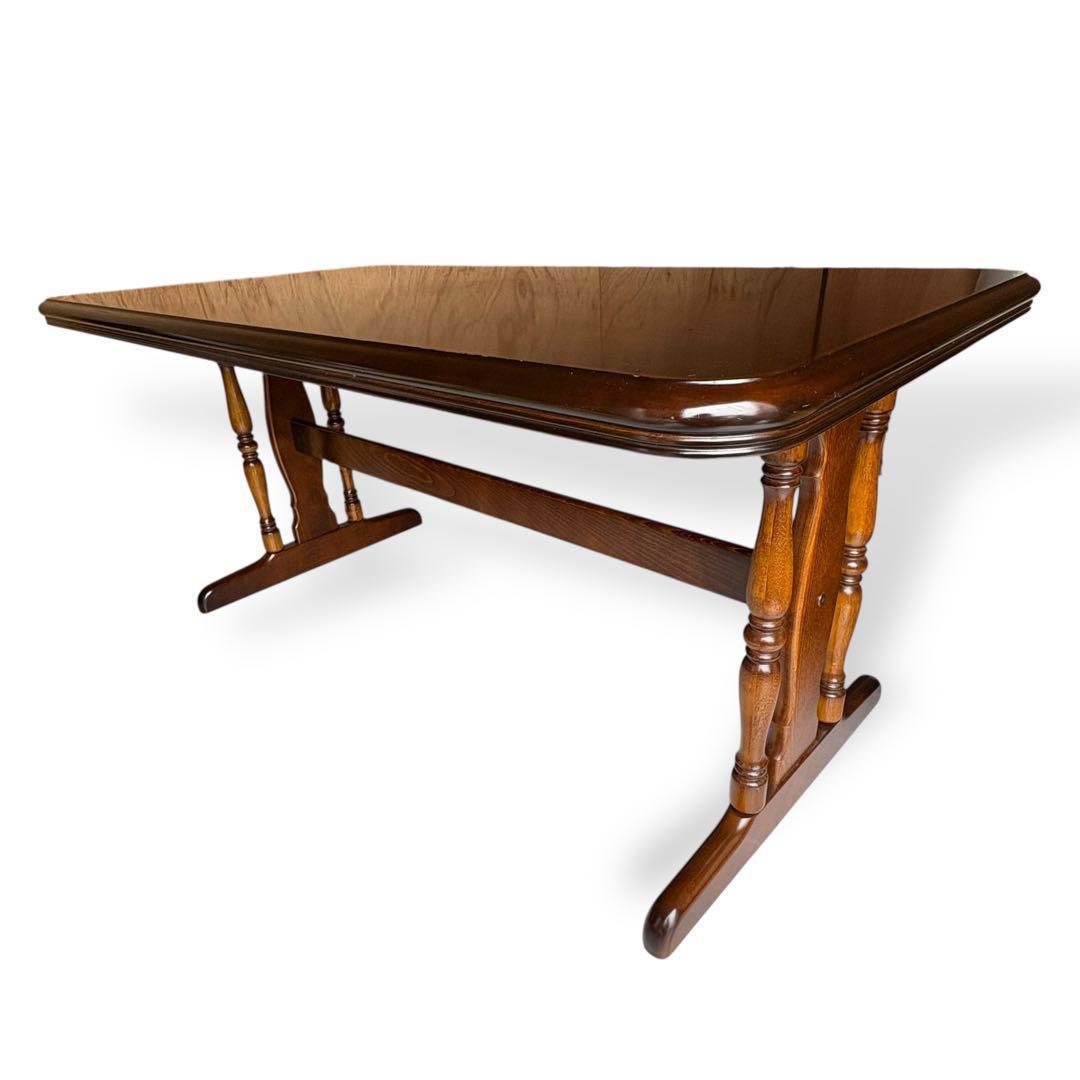 【カリモク】　コロニアル　ダイニングテーブル　クラシック karimoku