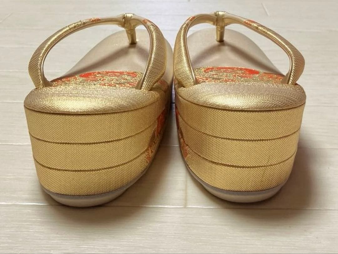 《美品・箱付き》佐賀錦　草履バッグセット　東京芝山　正絹　ゴールド　厚底