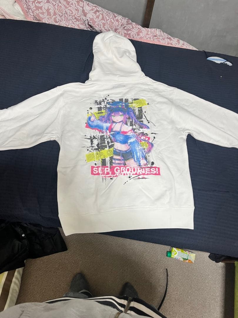 glamb×常闇トワ ホワイトパーカー