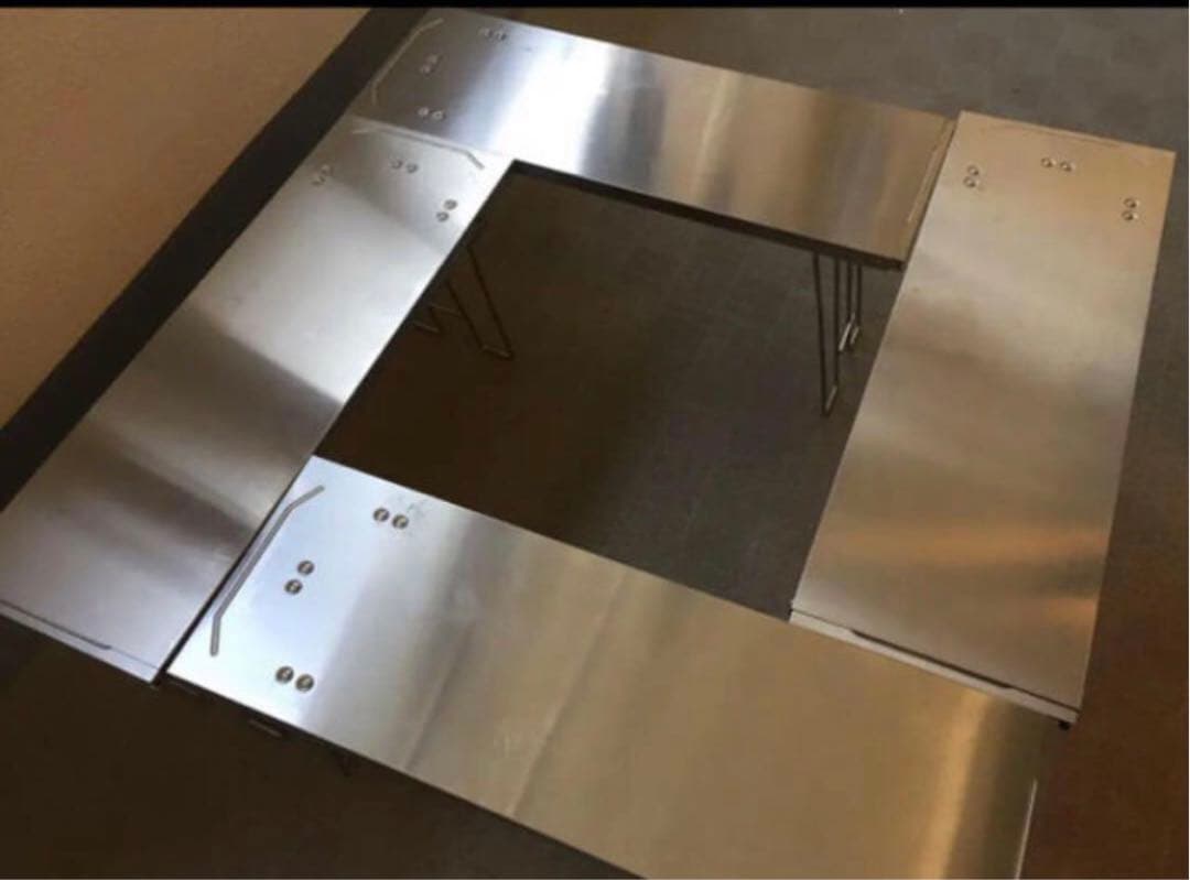 さっちゃん専用　廃盤品　ユニフレーム　いろり　エクステンション　囲炉裏テーブル 焚き火を囲ってご飯を！！囲炉裏テーブルをご紹介！！[2020.10.17発行