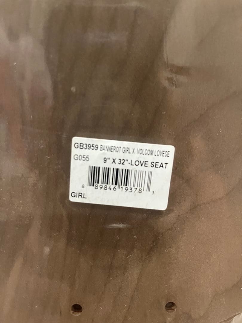 VOLCOM×GIRL スケートデッキ9インチ