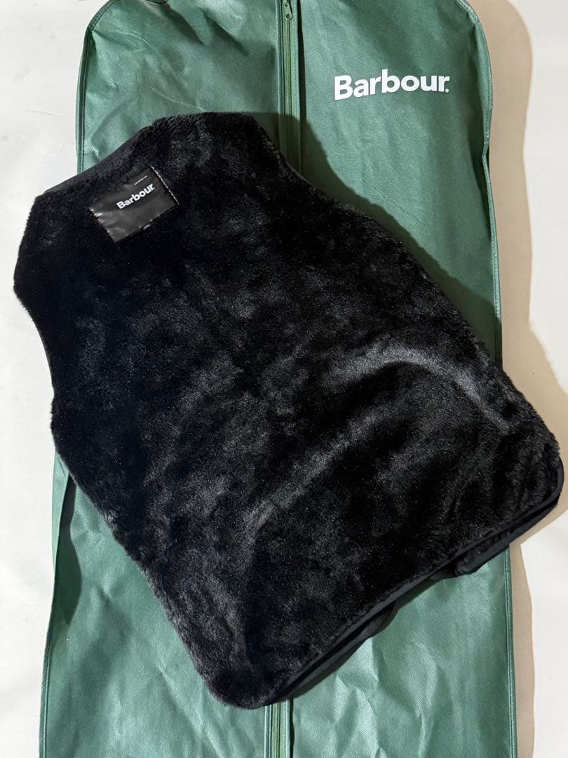 美品 Barbour ファーライナー ベスト ブラック 40 バブアー