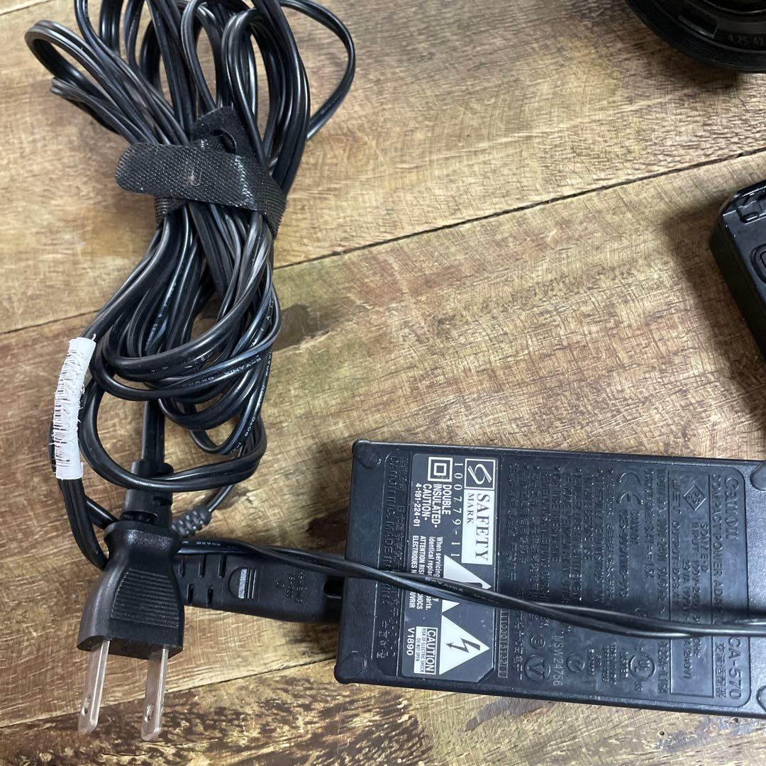 中古ジャンクCanon XA10 業務用ビデオカメラ（XLRハンドルユニット付）