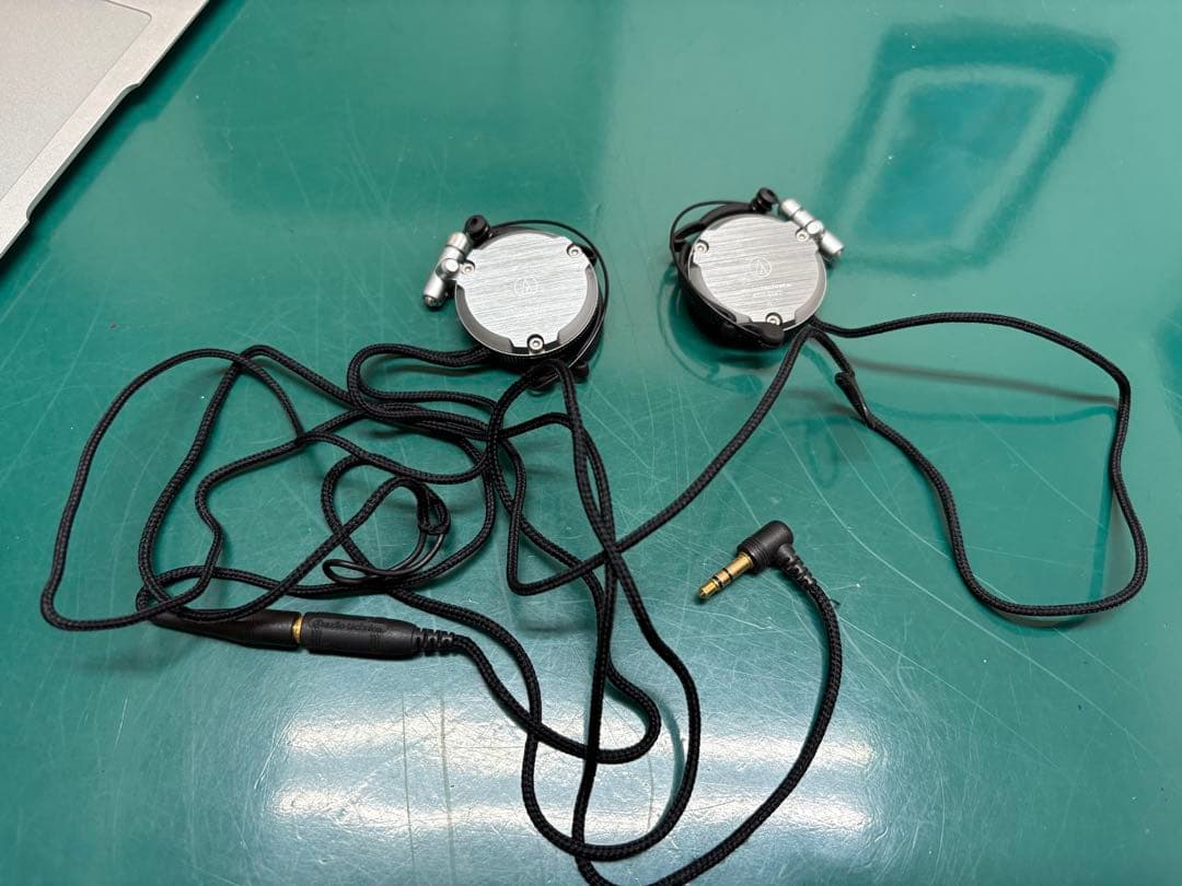 audio-technica ATH-EM7 イヤフォン ケース付き - メルカリ