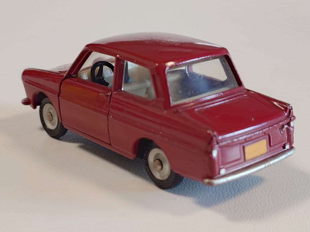 ミニカー DINKY No.508 DAF