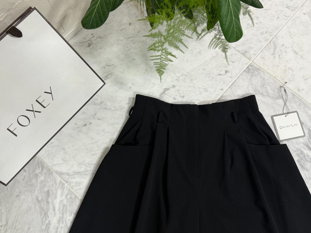 める'24年★未使用級★FOXEYフォクシーパンツ フレアキュロットⅡ40