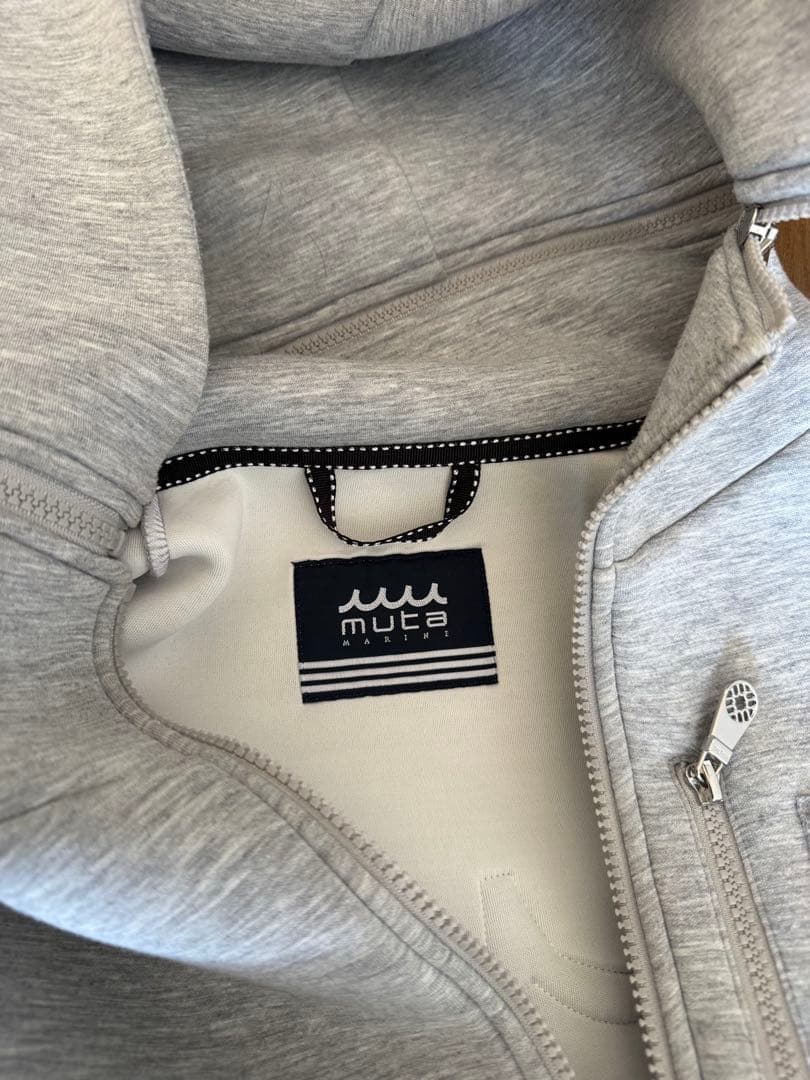 muta MARINE ムータマリン ボンディングパーカー M ライトグレー