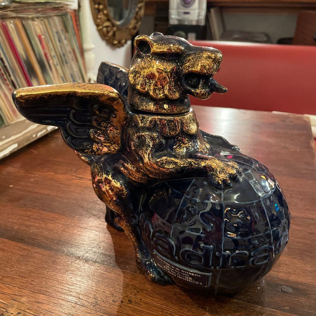 sold out】サントリーローヤル マドラス記念ボトル グリフォン