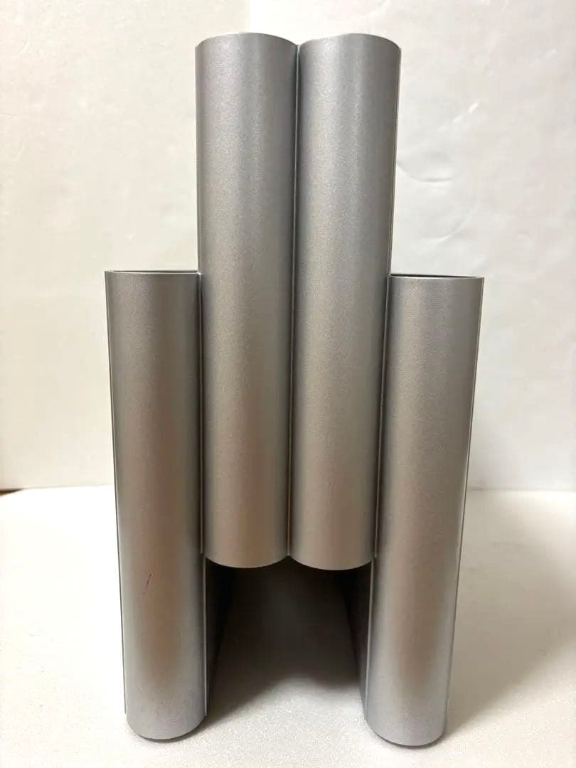 送料無料♪美品カルテル　マガジンラック　グレー　イタリア製　早め希望　値下げ不可